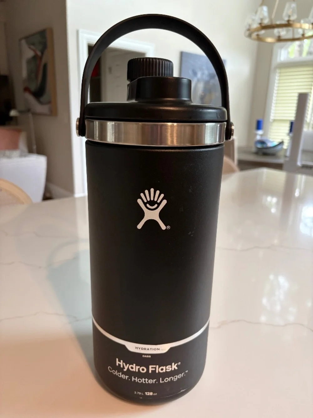 Matte Black Hydro Flask Oasis Jug - Picture 1 of 3